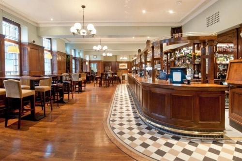 The Greenwood Hotel - Wetherspoon image 8